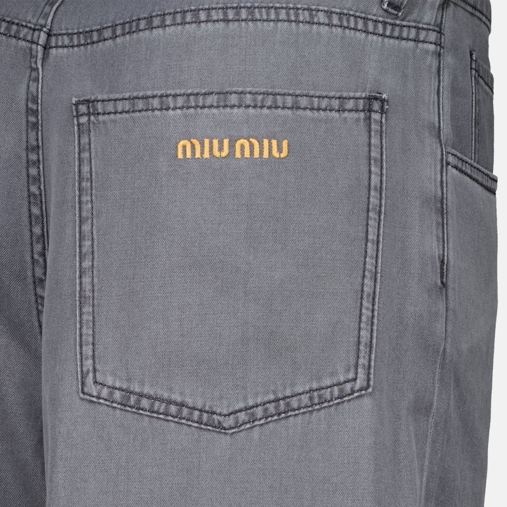 Pantalons Jean en denim chambray gris Miu Miu Gris Femme