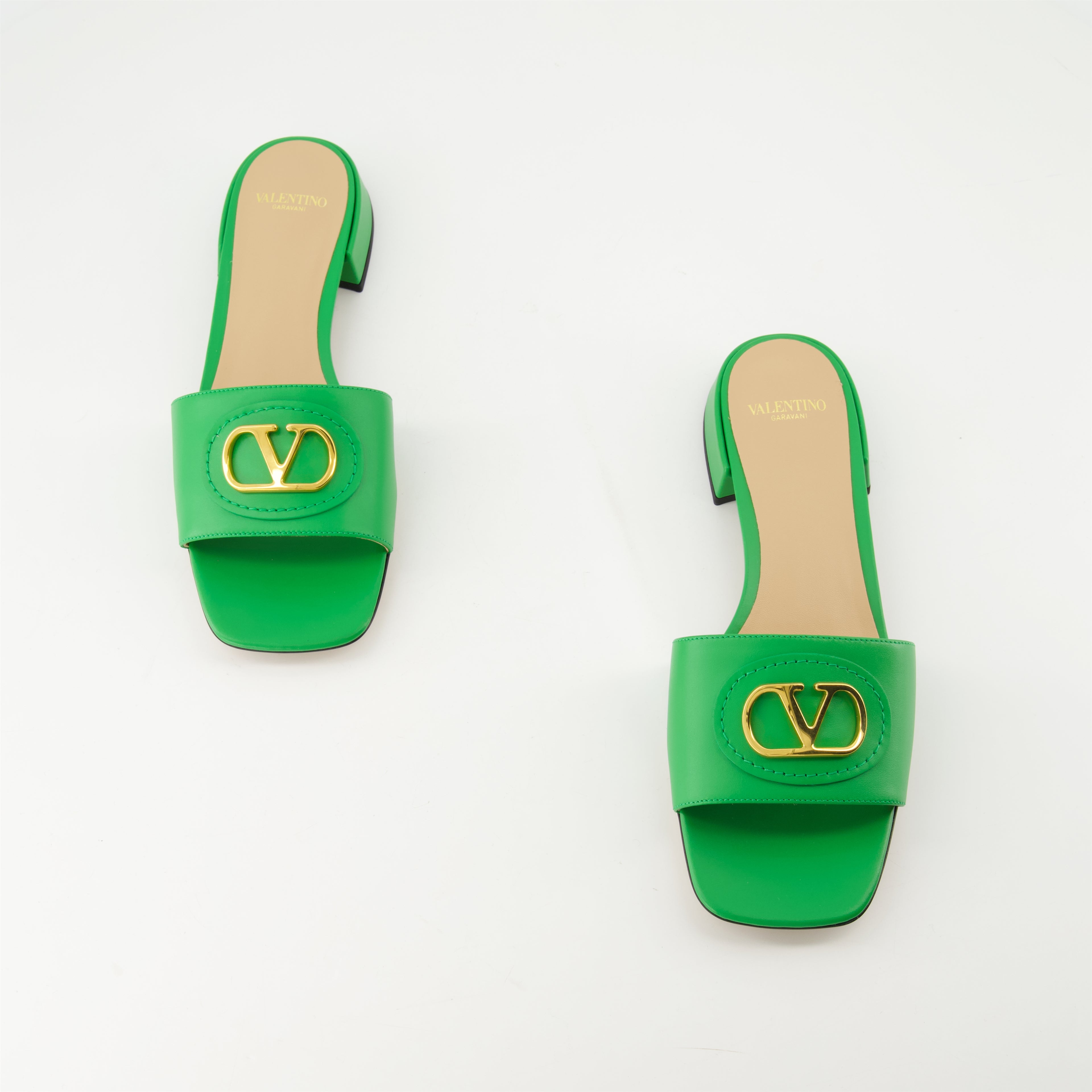 オープントゥシューズ VLogoミュール Valentino Garavani 緑 Femme