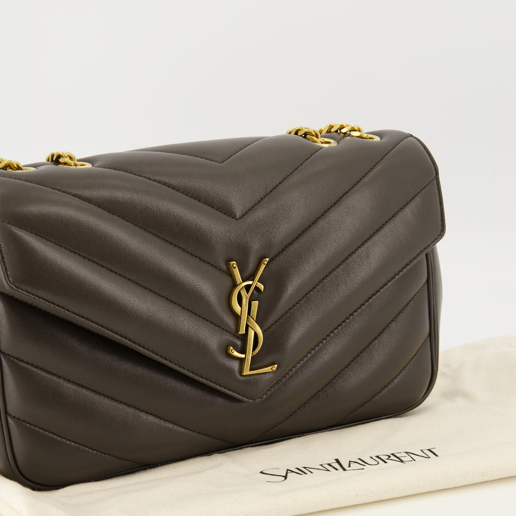 Image de l'article Sac Loulou Medium marron de la marque Saint Laurent pour Femme - Saison Automne-Hiver 2025 - Vue détaillée_2