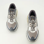 Image de l'article Baskets Pro-V-Dense taupe et gris argenté de la marque Diesel pour Homme - Saison Printemps-Été 2026 - Vue de dessus paire de chaussure