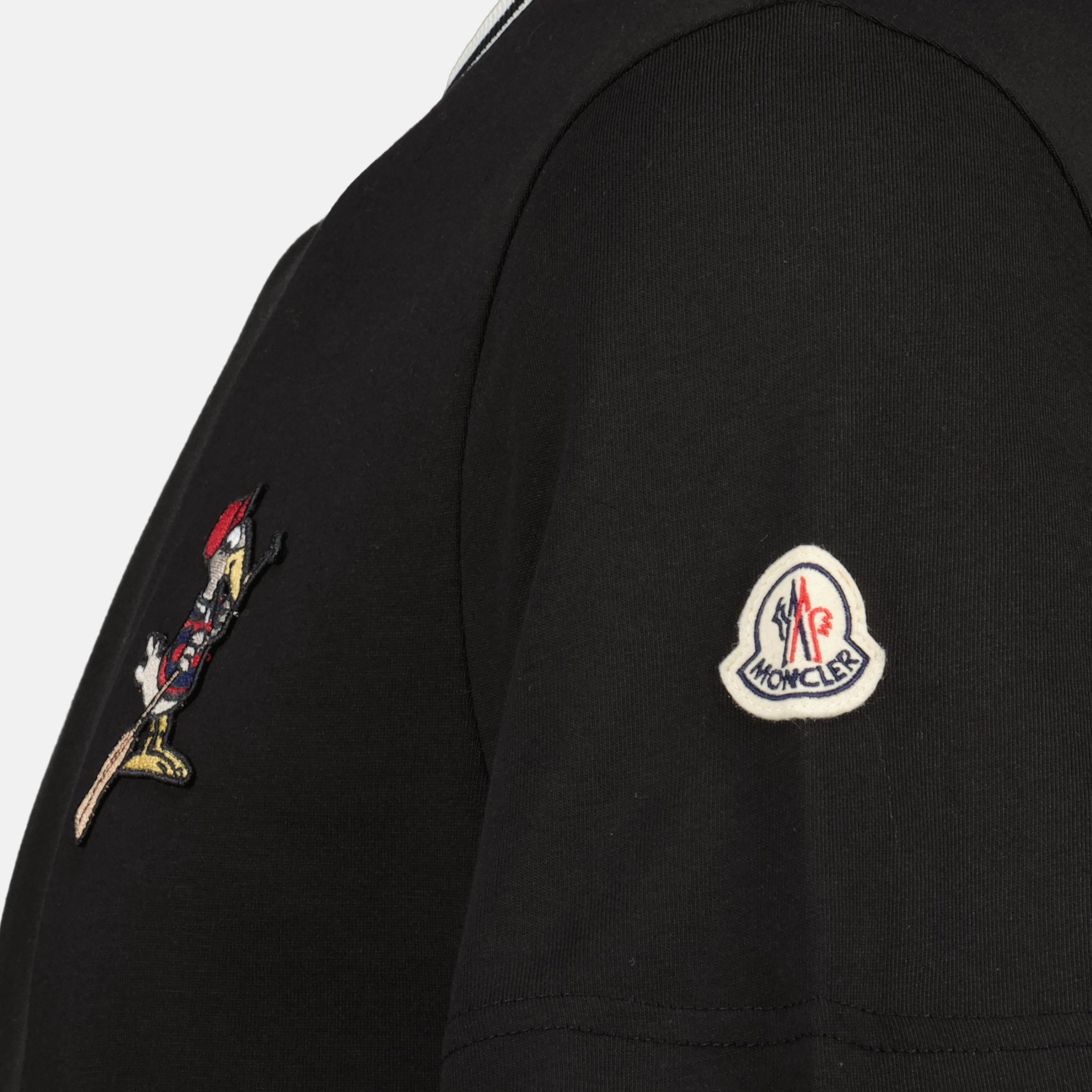 Image of the MonDuck black T-shirt by Moncler for Men - Spring-Summer 2026 - Detailed View_2