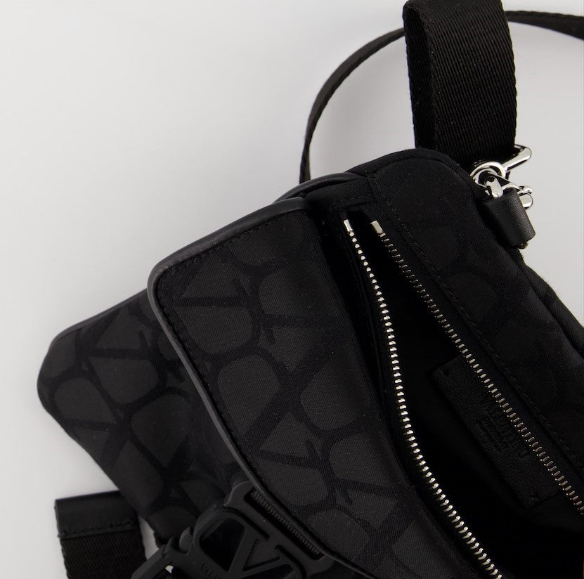 Sacs bandoulière Sacoche VLogo en toile Valentino Garavani Noir Homme