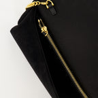 Image of the Valentino Garavani Velvet Clutch for Women - Autumn-Winter 2025 - Detailed View_3