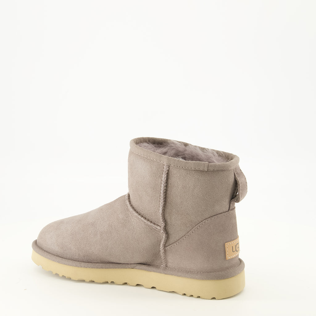 Bottines Classic Mini II Graue Ankle Boots Ugg Gris Femme