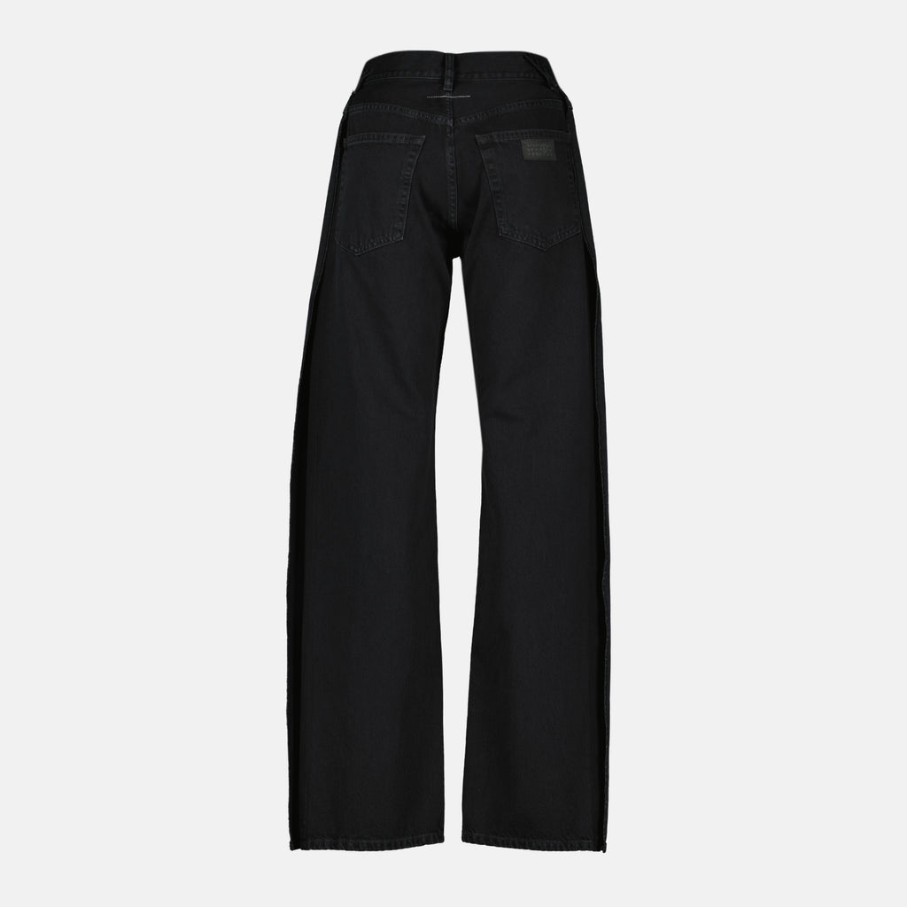 Image de l'article Jean droit en denim noir de la marque Mm6 pour Femme - Saison Automne-Hiver 2025 - Vue de Dos