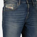 Imagem do jeans Diesel D-Strukt 2019 L32 para Homem - Coleção Outono-Inverno 2025 - Vista Detalhada_1