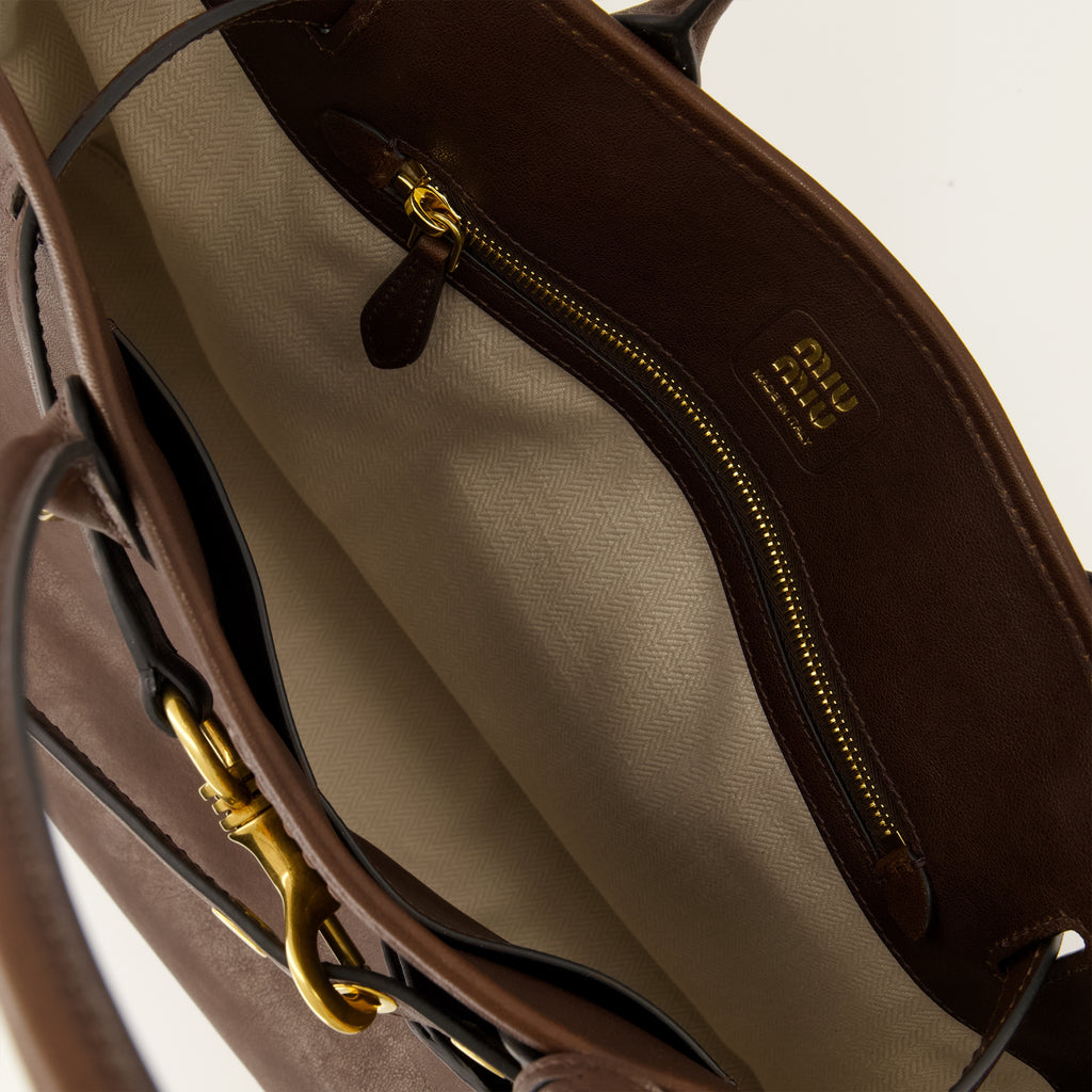 Sacs à main et épaule Bolso de Aventura de Cuero Nappa Marrón Miu Miu Marron Femme