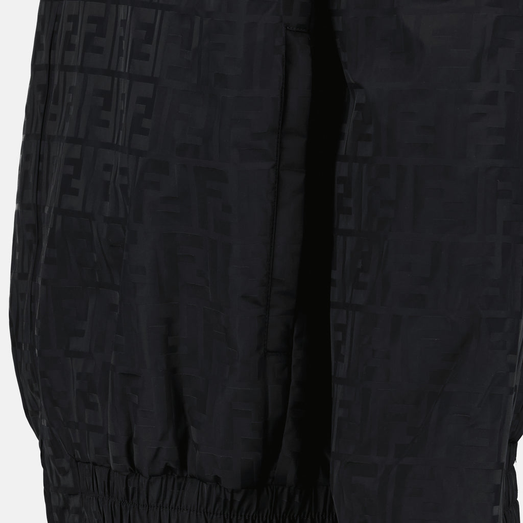 Image of the Fendi Men's Nylon Bomber Jacket - Fall-Winter 2025 - Detailed View_2