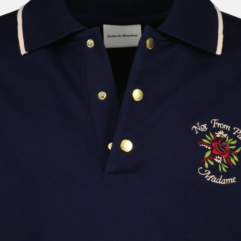 Imagen del Polo Slogan Rosa azul marino de la marca Drole De Monsieur para Hombre - Temporada Primavera-Verano 2026 - Vista Detallada 2