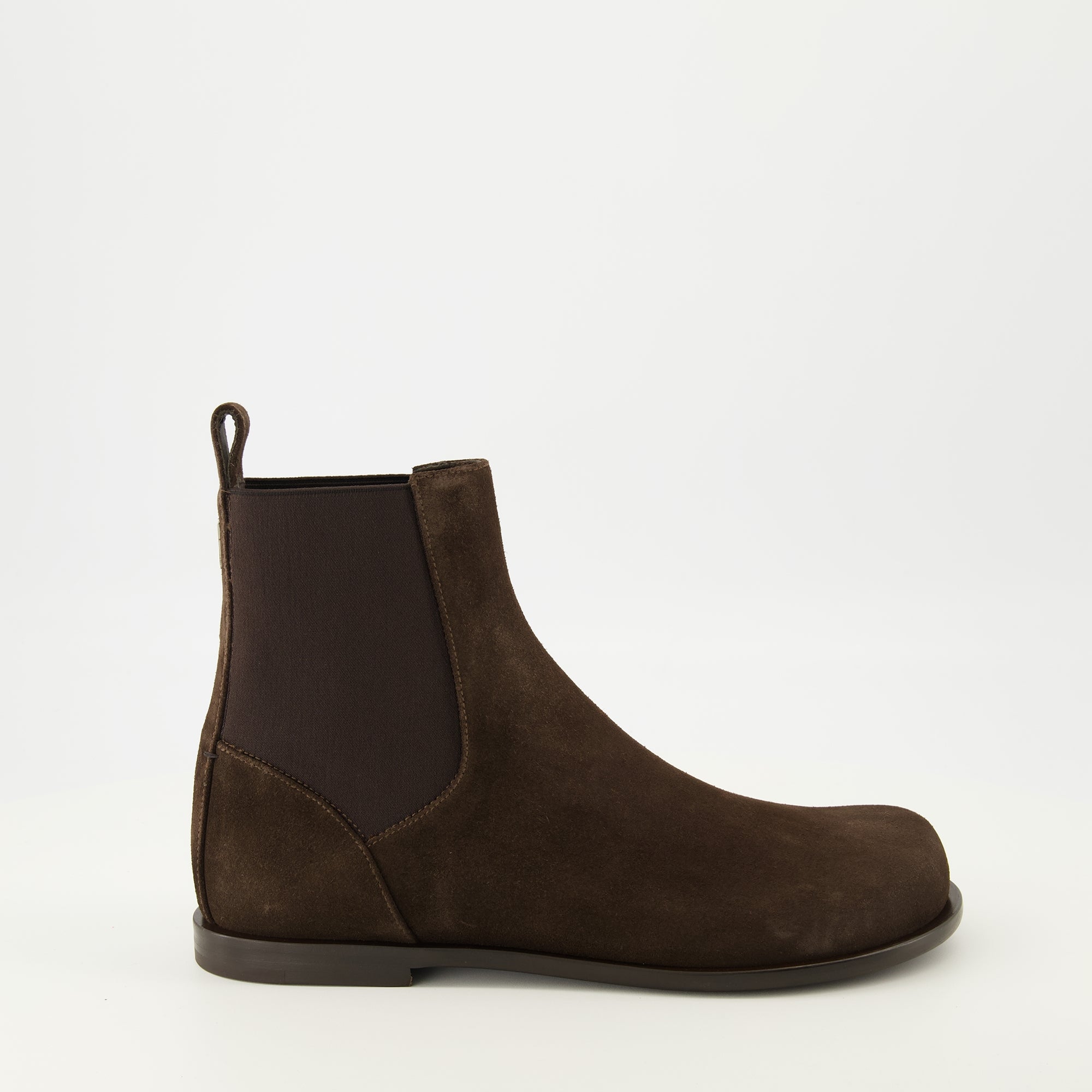 Image de l'article Bottines Chelsea FF Squared marron de la marque Fendi pour Homme - Saison Automne-Hiver 2025 - Vue latérale droite