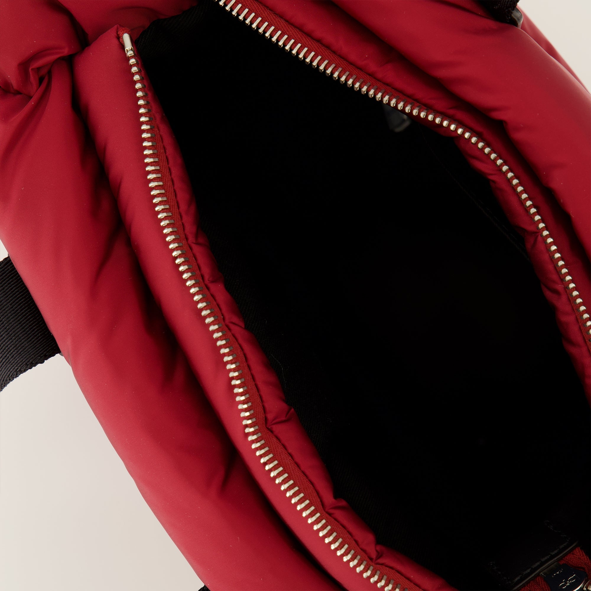 Sacs à main et épaule Caradoc Nylon Bag Moncler Rouge Femme