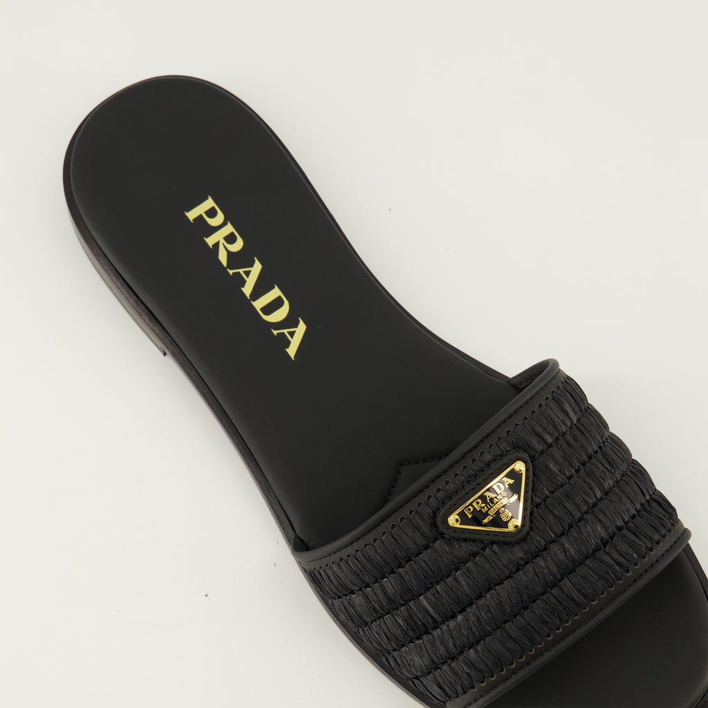 Imagen de las mulle de ganchillo negro de Prada para Mujer - Temporada Primavera-Verano 2026 - Vista detallada desde arriba