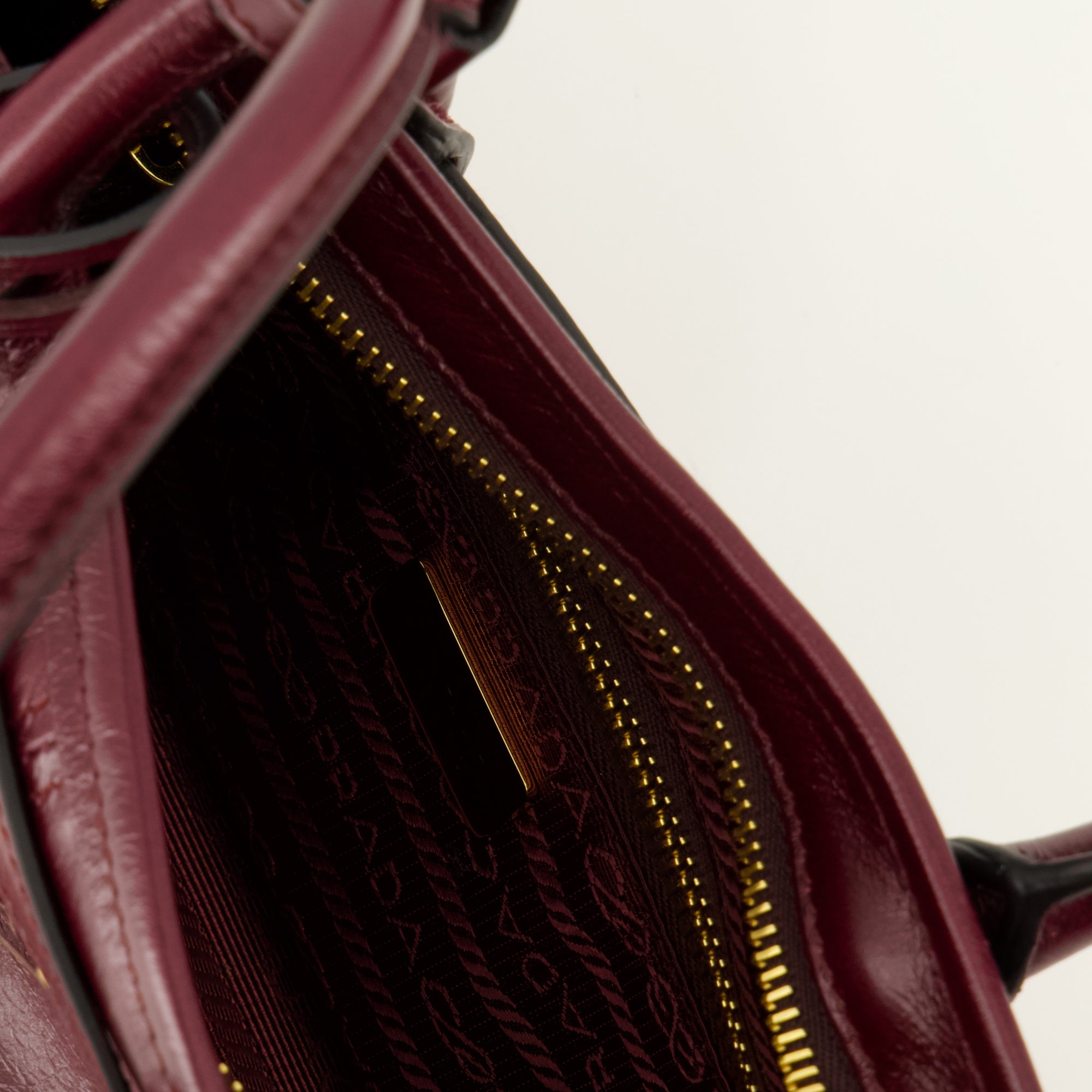 Sacs à main et épaule Mini Borsa Bonnie in Pelle Bordeaux Prada Bordeaux Femme