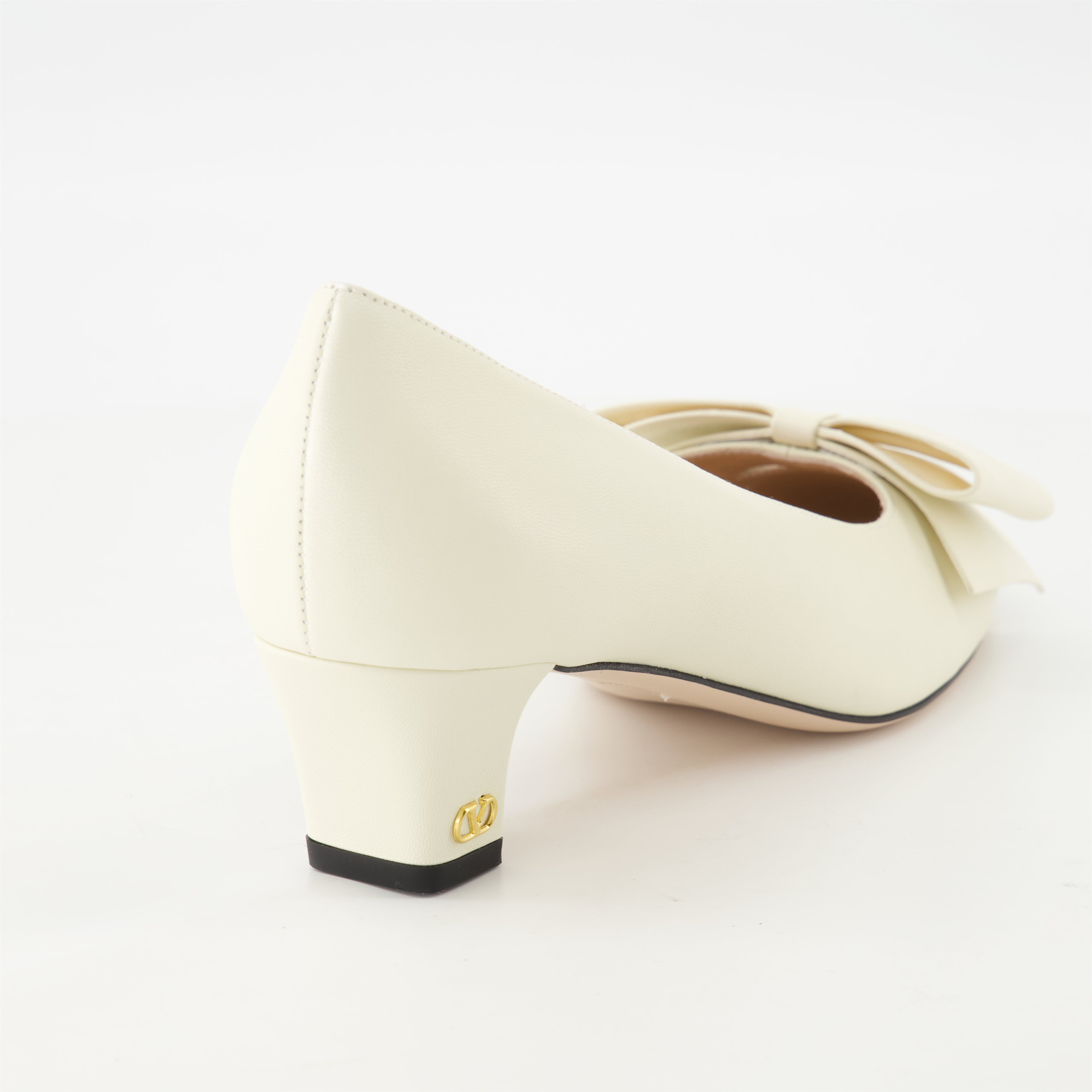 Scarpe con tacco Bowow Pumps Valentino Garavani Bianco Femme