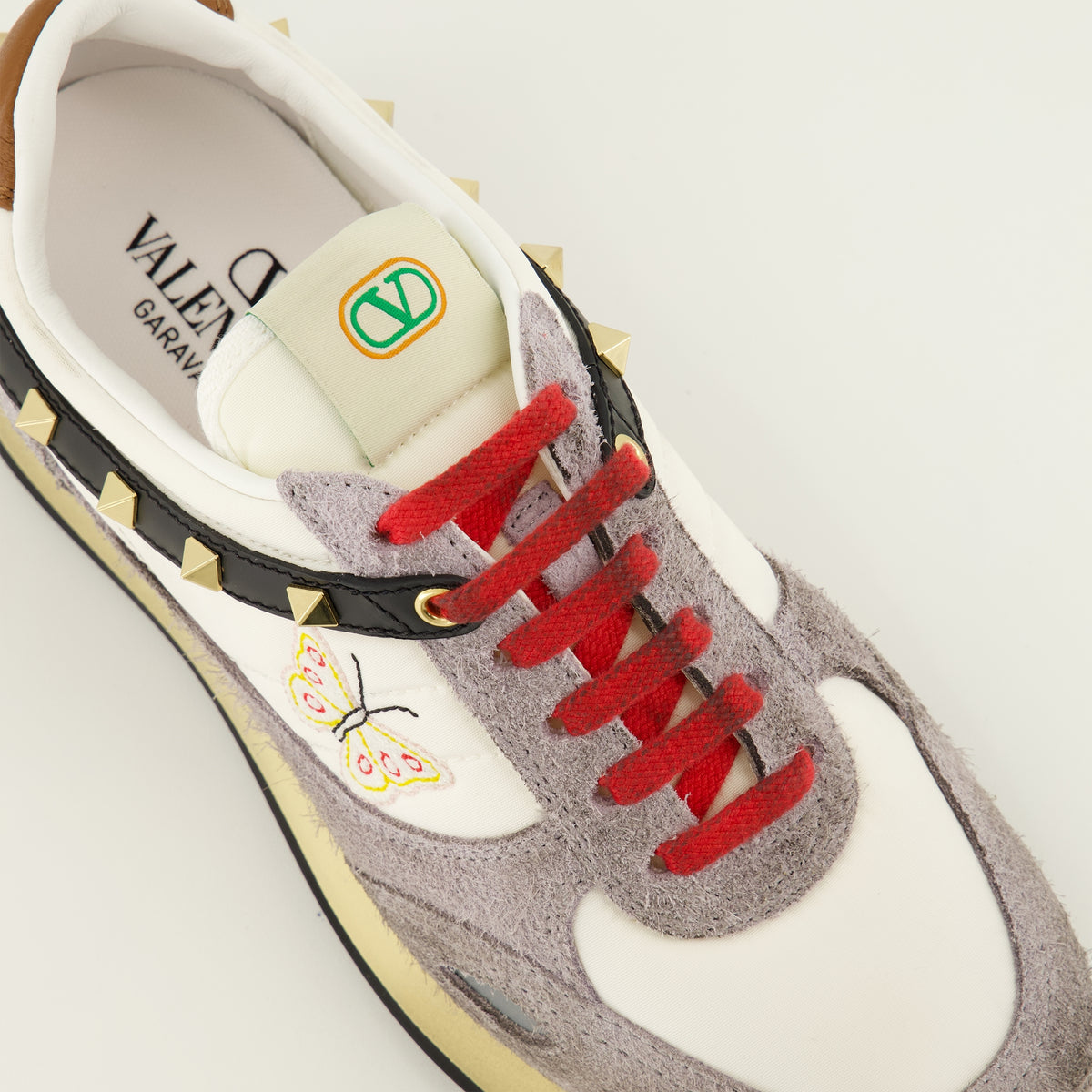 Baskets Stud up Butterfly Gray Sneakers Valentino Garavani Gris Femme