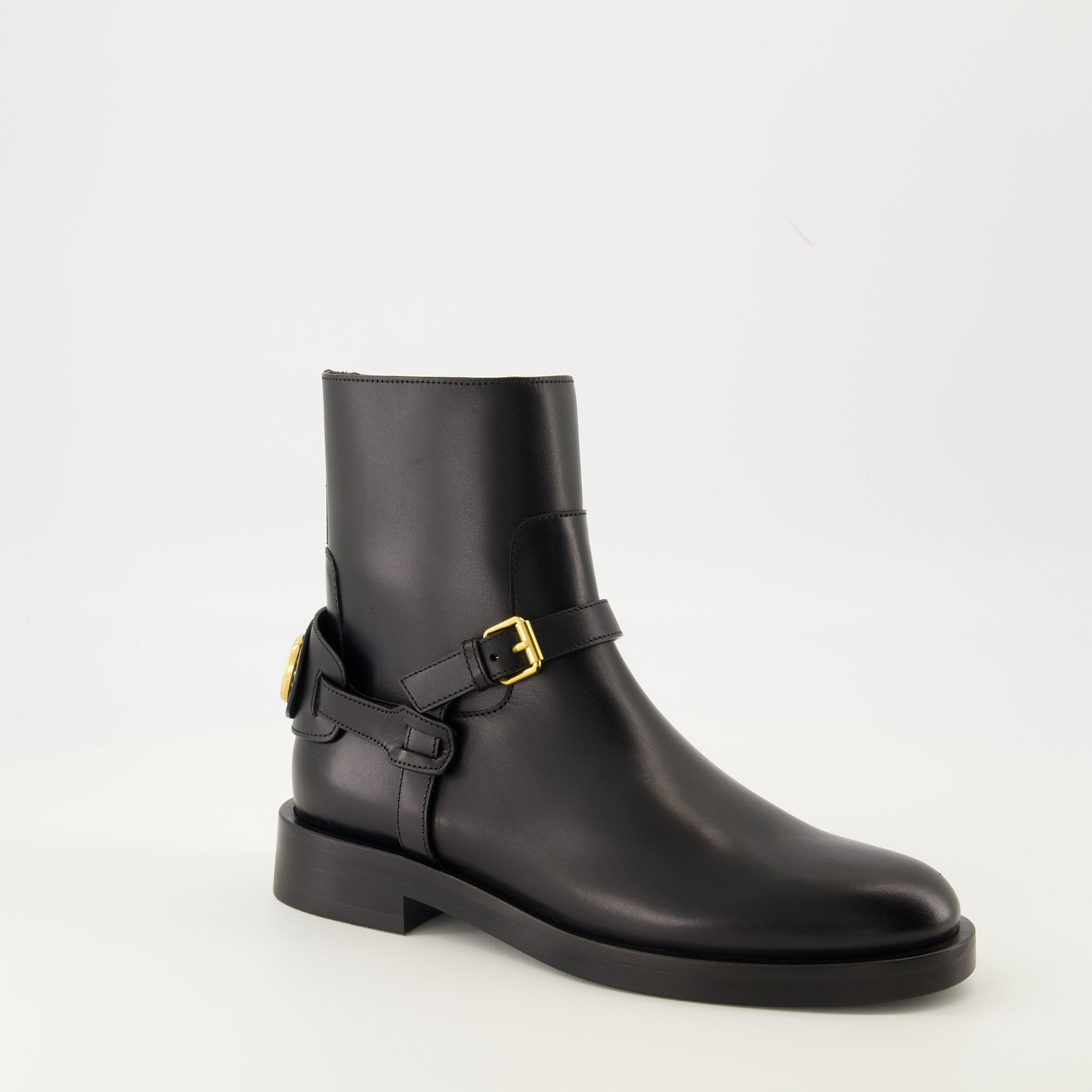 Beatle Boots Valentino Garavani - Women – myCompañero