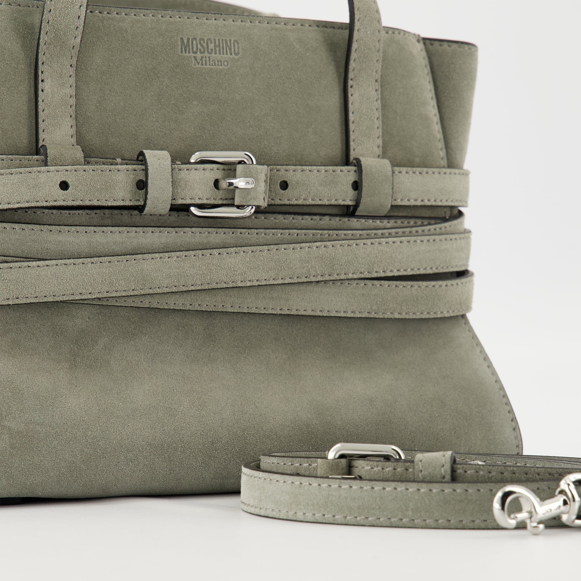 Immagine del piccolo zaino Tie Me del marchio Moschino per donna - Autunno-Inverno 2025 - Vista dettagliata_2