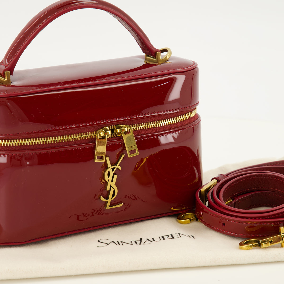Sacs bandoulière Sac Gaby Vanity en cuir verni rouge Saint Laurent Rouge Femme