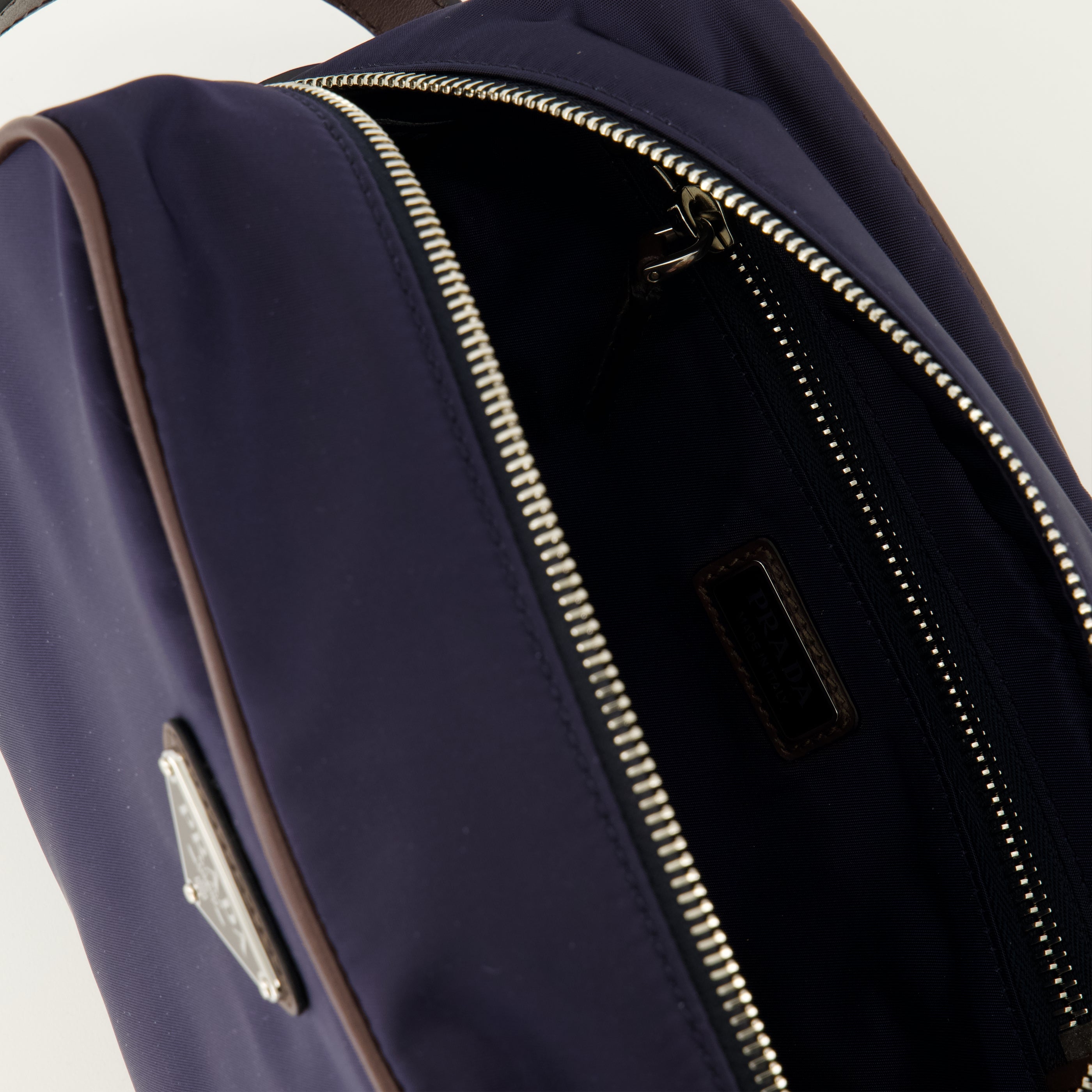 Pochettes Pochette SpeedRock bleu marine en Re-Nylon et cuir Prada Bleu foncé Homme