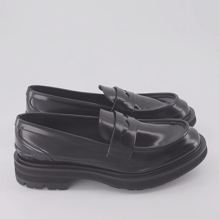 Loafer Mocassins en cuir Alexander McQueen Schwarz Homme
