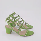 Sapatos abertos Sandales Rockstud Valentino Garavani Verde Femme