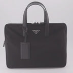 Borse sportive e da viaggio Porte-documents en Re-Nylon Prada Nero Homme