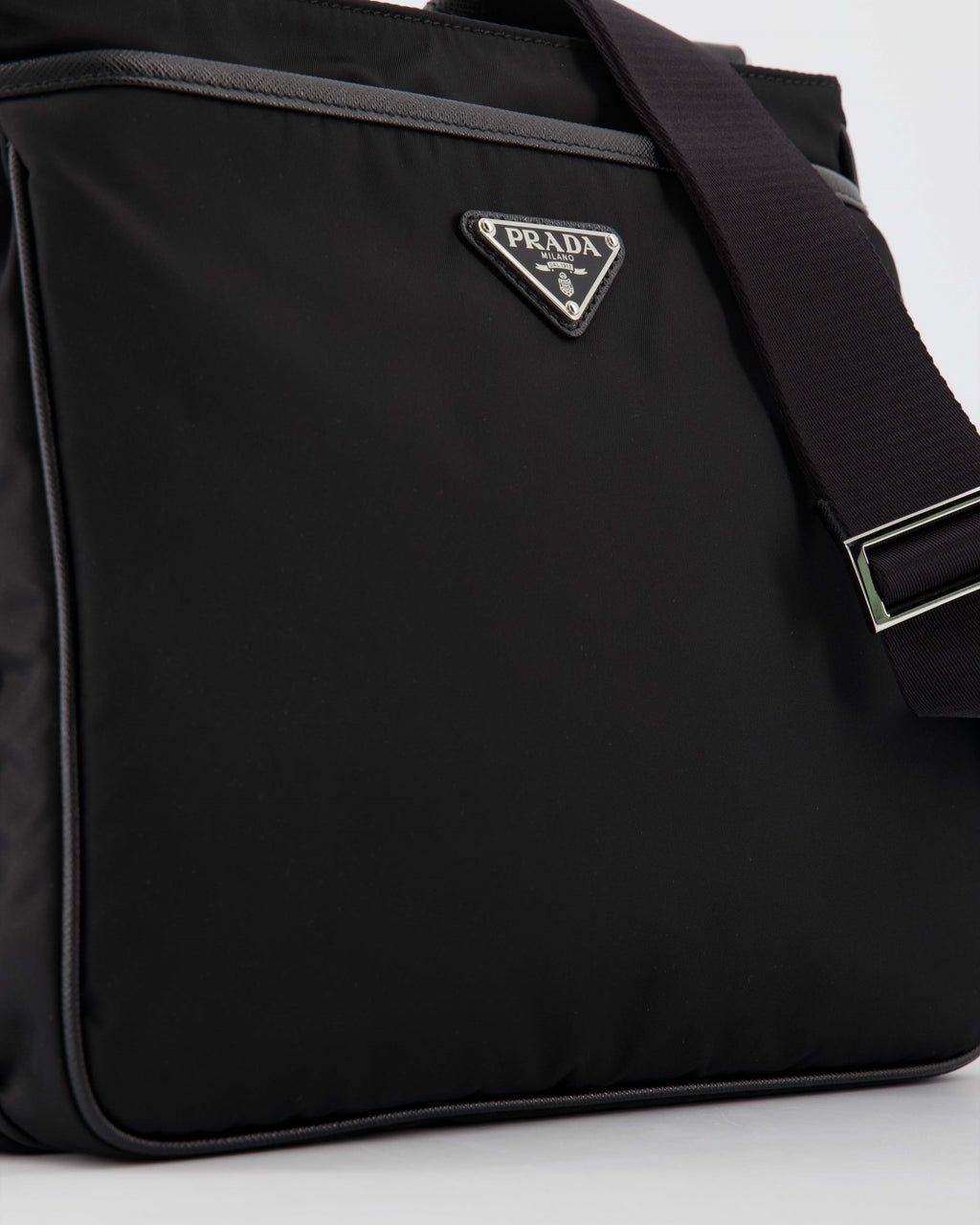 Crossbody bags Re-Nylon messenger bag Prada Black Man