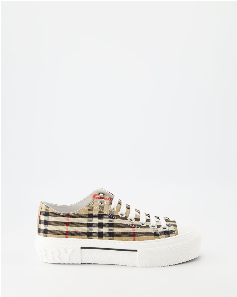 Sneaker Baskets à carreaux Burberry Beige Femme
