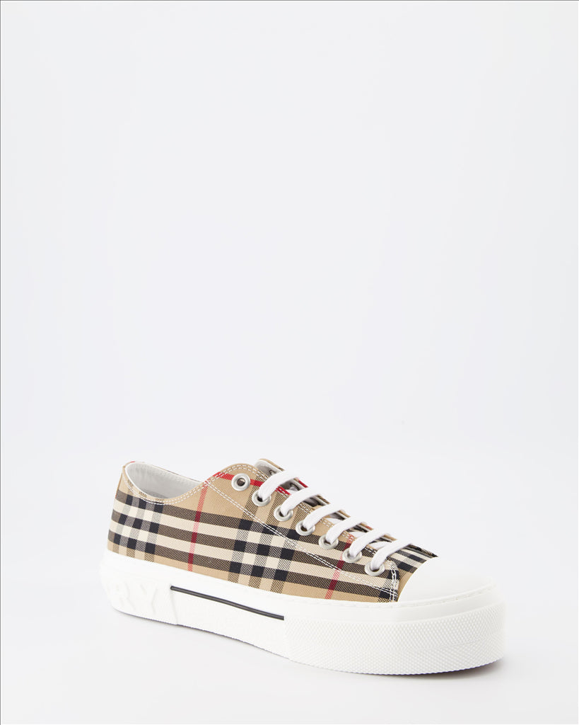 Chaussures de ville Baskets à carreaux Burberry Beige Homme