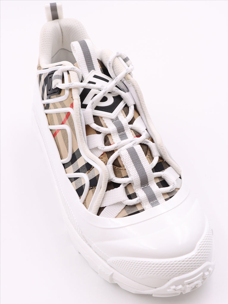 Sneakers Baskets à carreaux Burberry Beige Femme