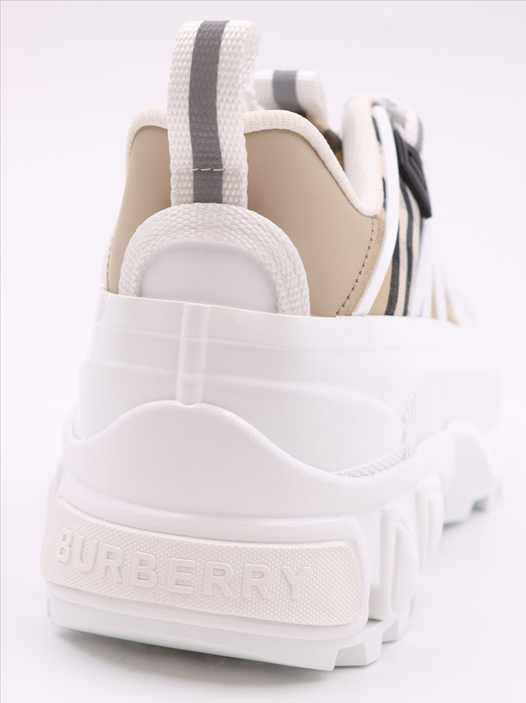 Sneakers Baskets à carreaux Burberry Beige Femme