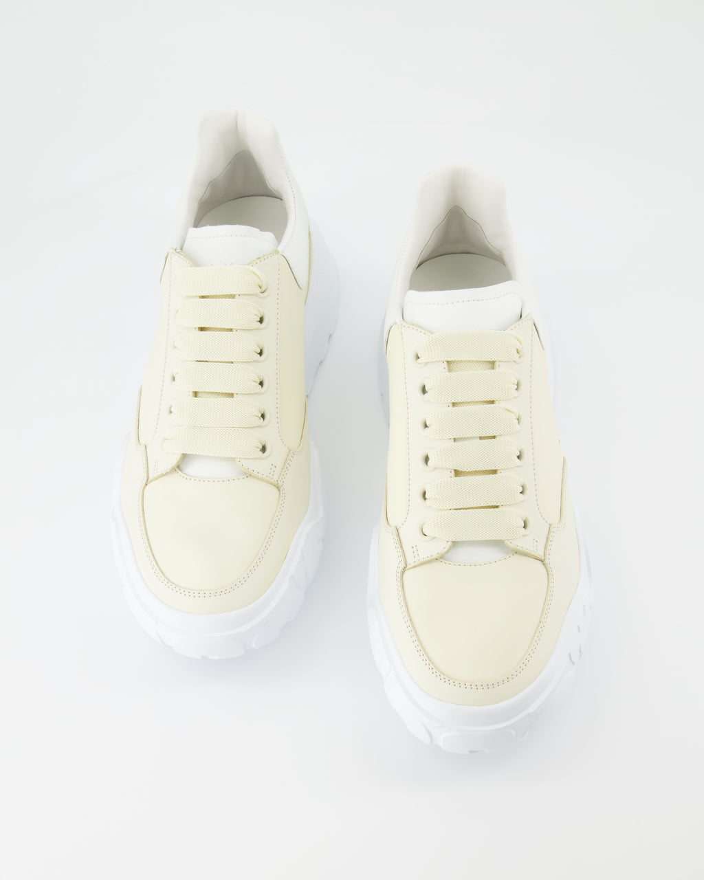 Sneaker Baskets Court Trainer Alexander McQueen Beige Homme