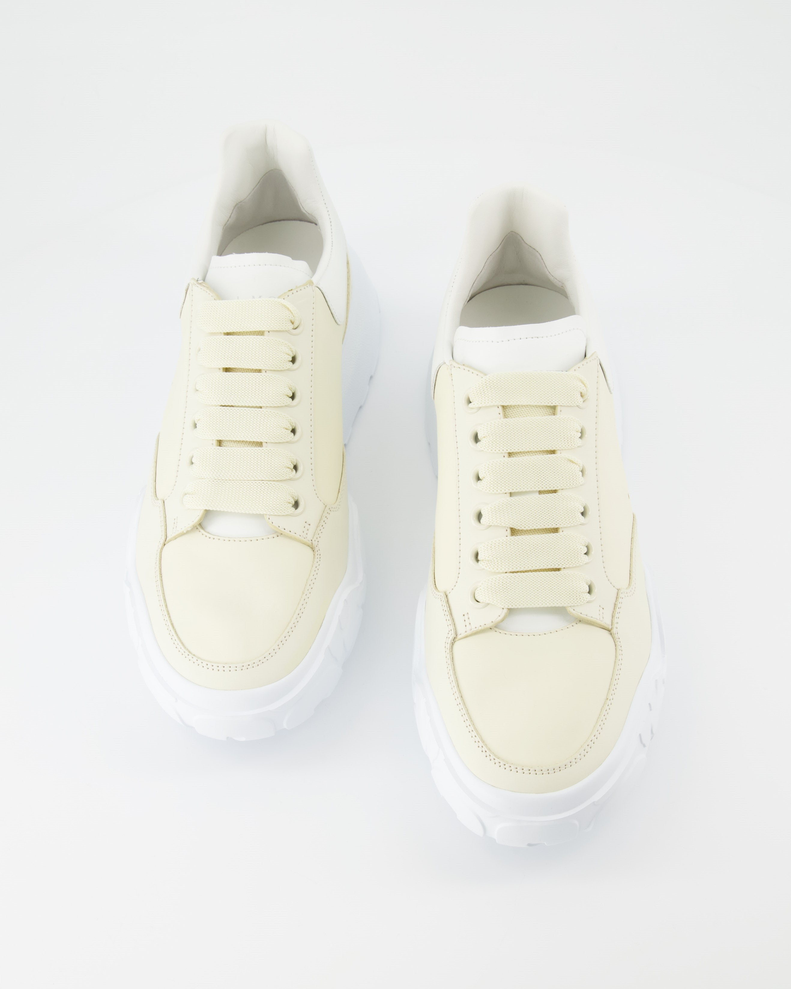 Sneaker Baskets Court Trainer Alexander McQueen Beige Homme