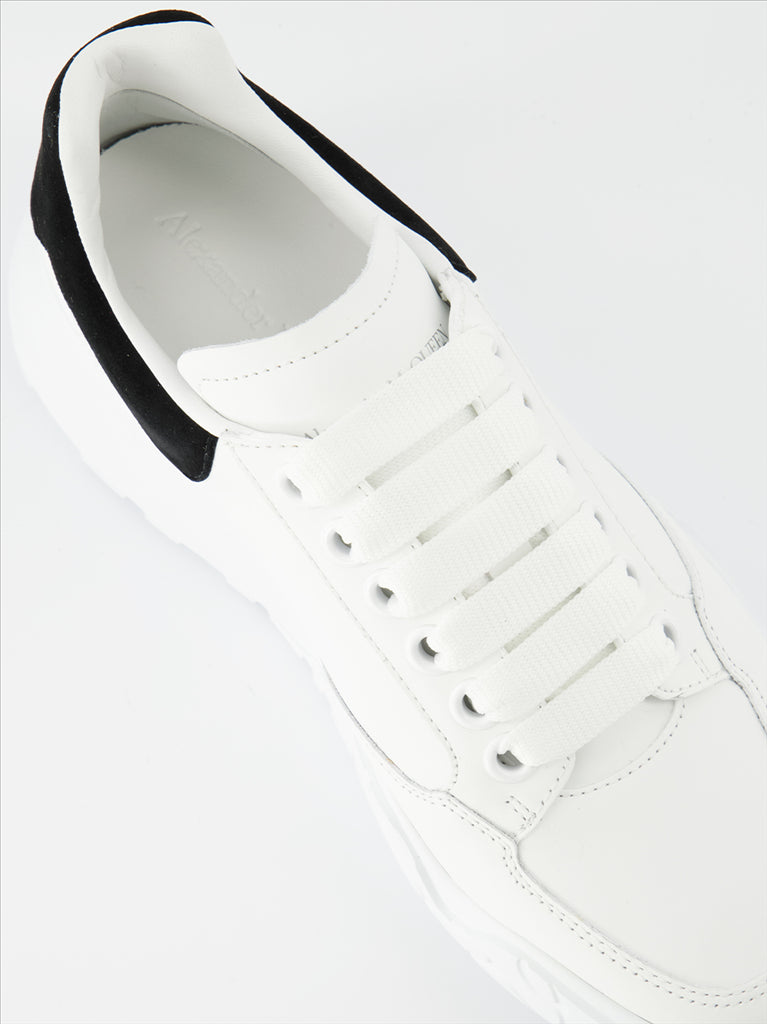 Sneaker Baskets Court Trainer Alexander McQueen Schwarz Femme