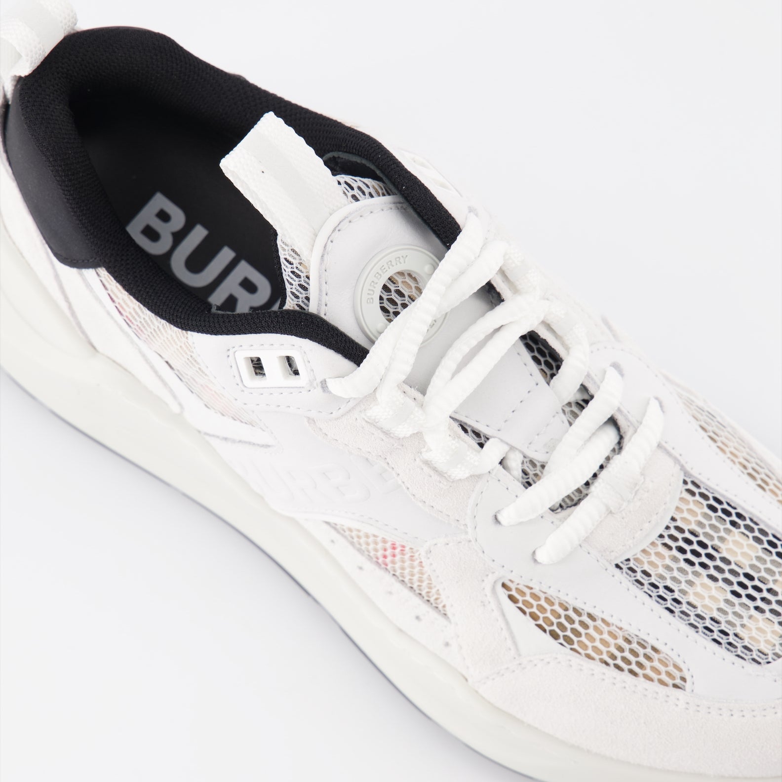 Sneaker Baskets en cuir et mesh Burberry Beige Femme