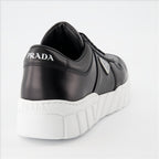 Sneaker Baskets en cuir Prada Schwarz Homme