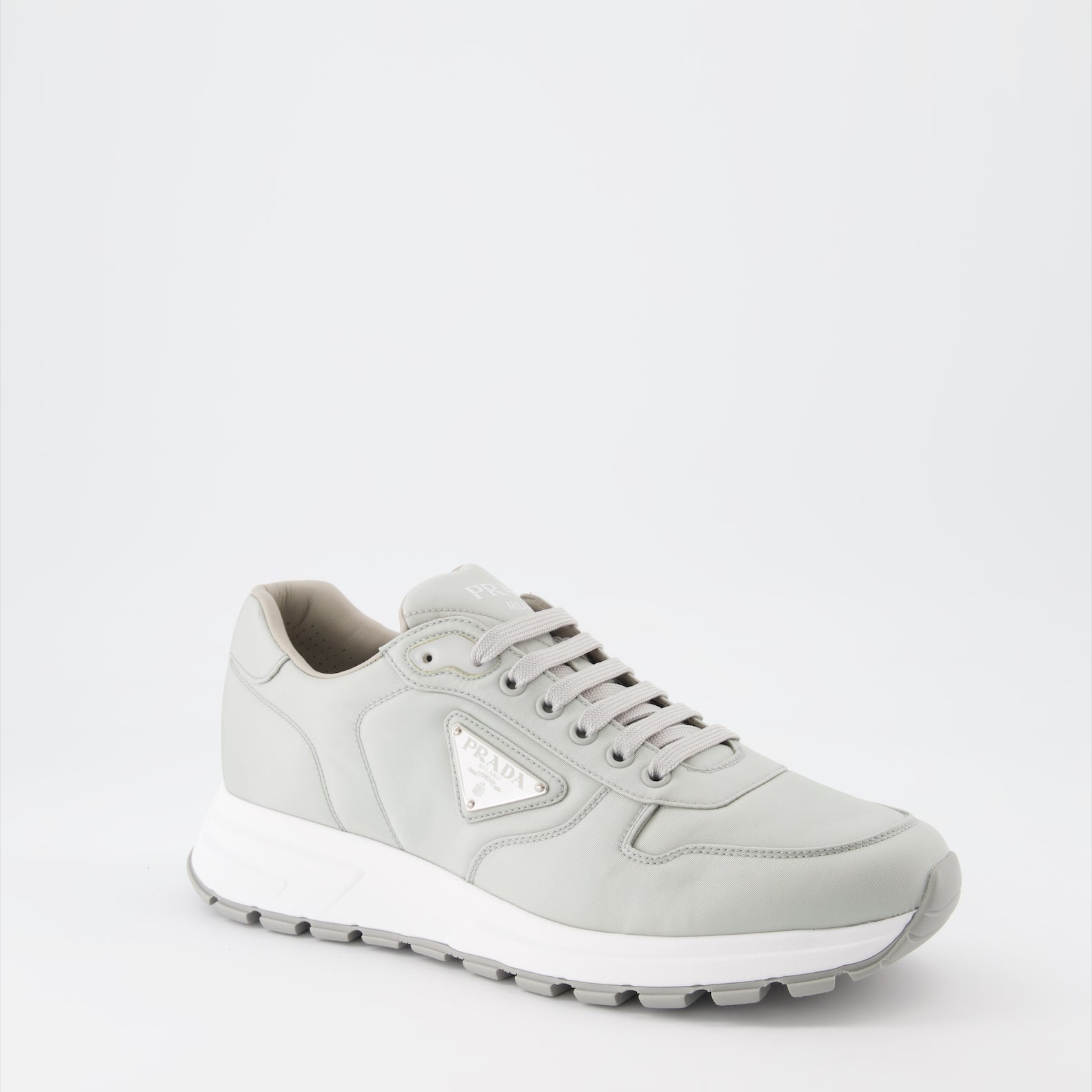 Sneaker Baskets en Re-Nylon Prada Grau Homme