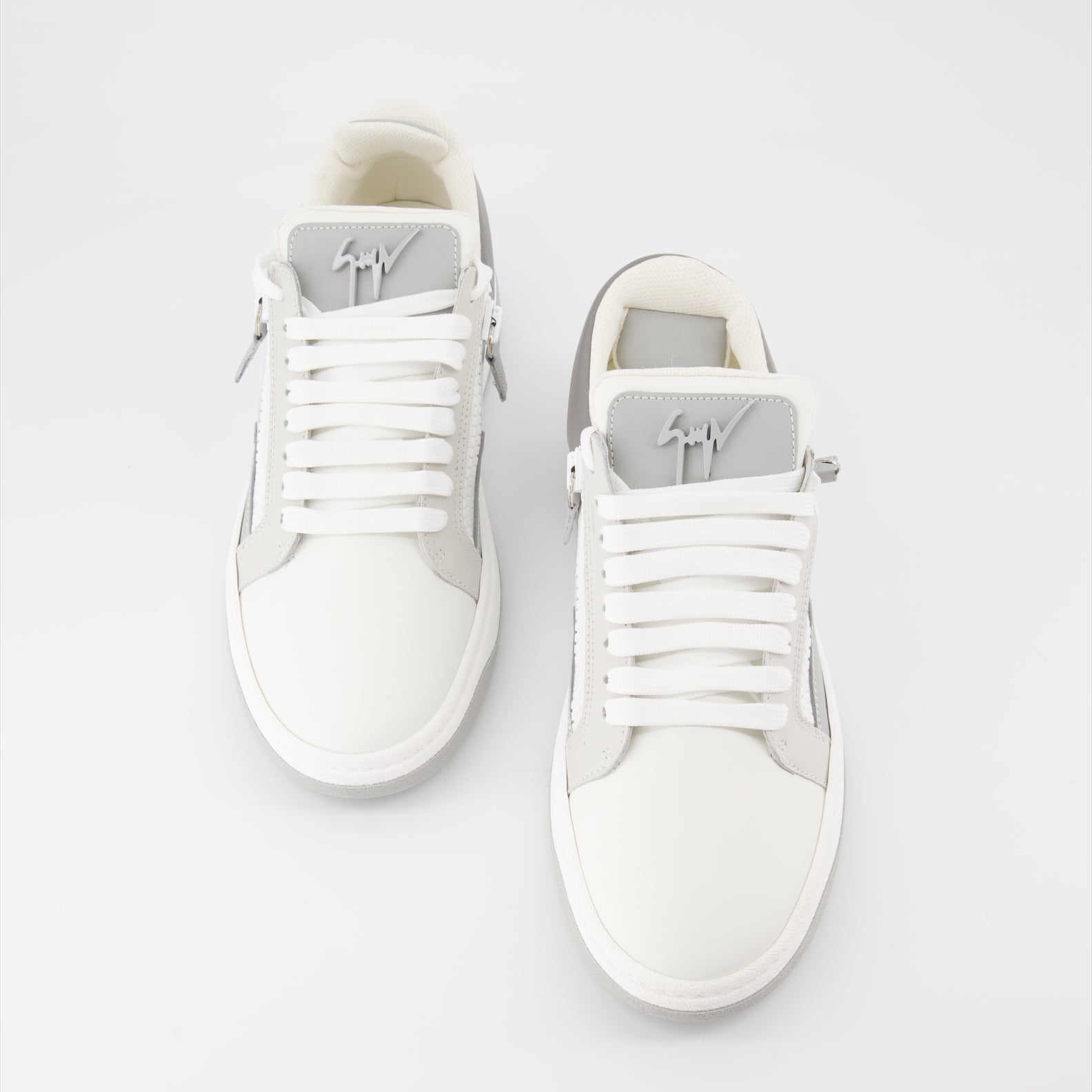 スニーカー GZ94 スニーカー Giuseppe Zanotti グレー 男