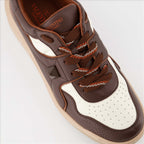 Sneaker Baskets One Stud Valentino Garavani Braun Homme