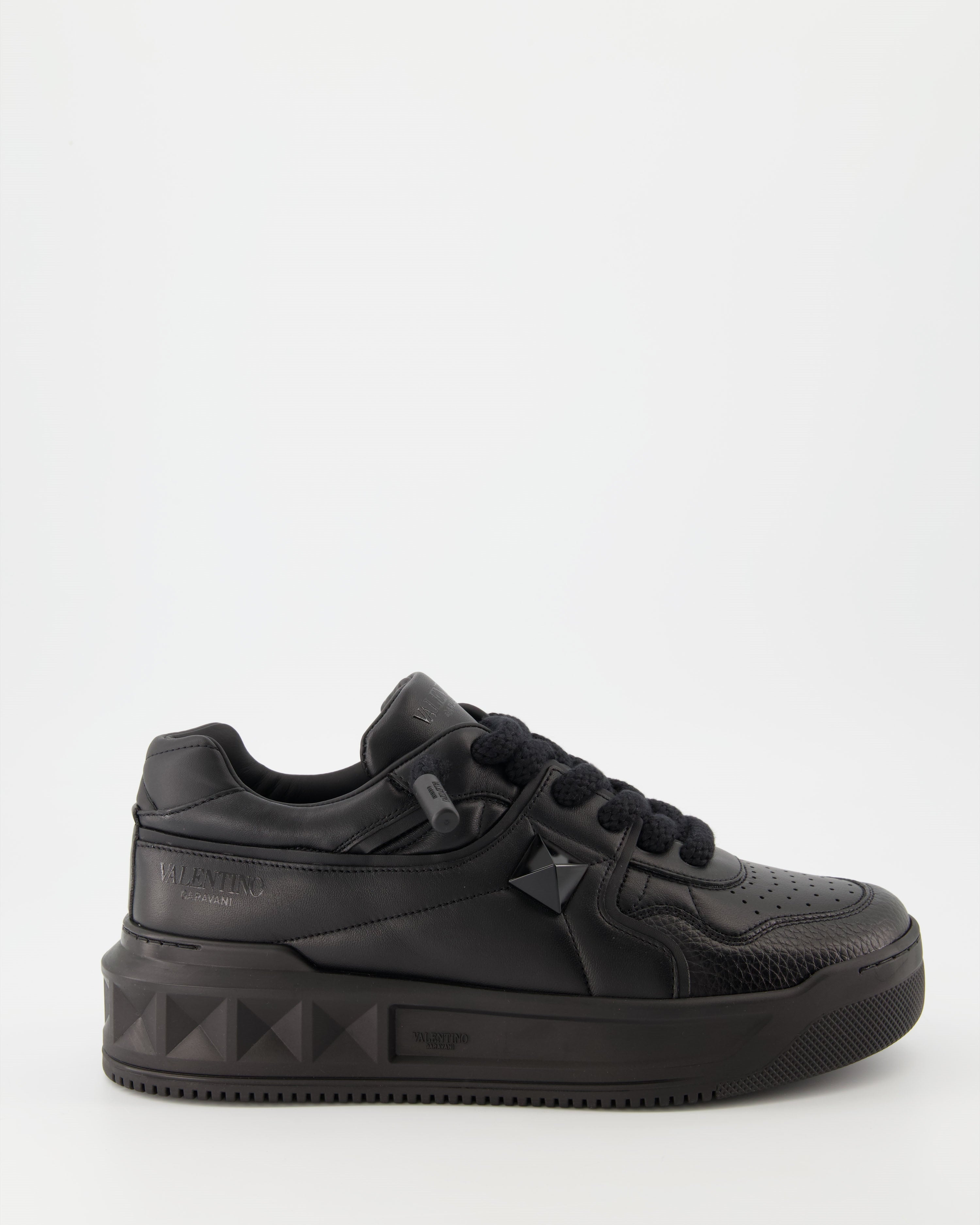 Sneakers One Stud Sneakers Valentino Garavani Black Man