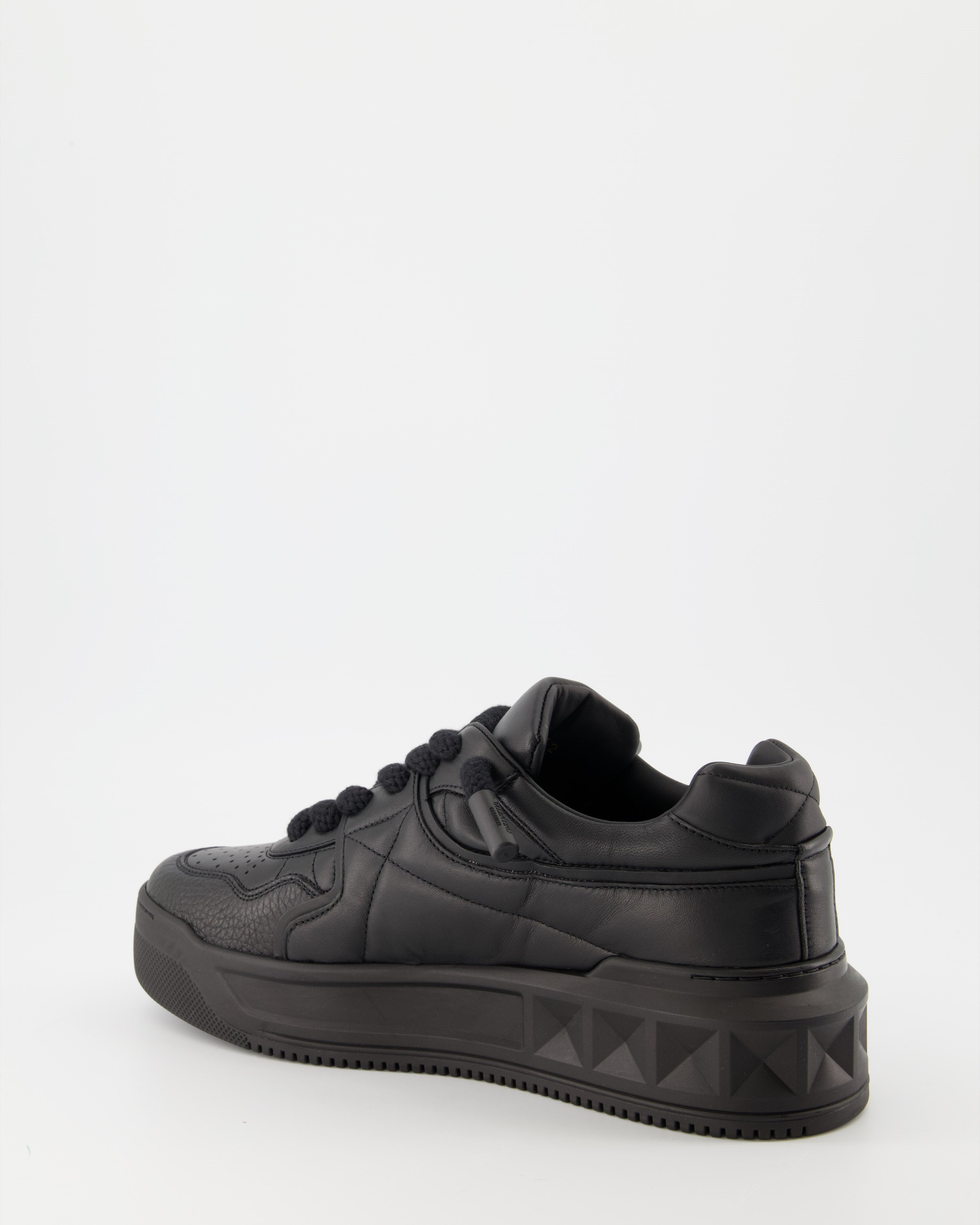 Sneakers One Stud Sneakers Valentino Garavani Black Man