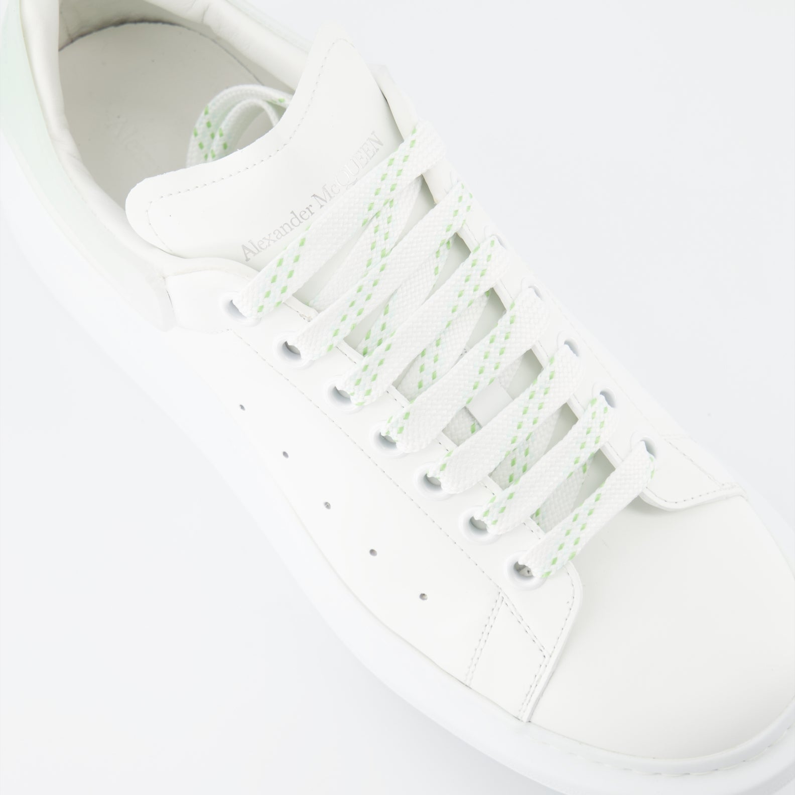 Tênis Baskets oversize Alexander McQueen Branco Homme