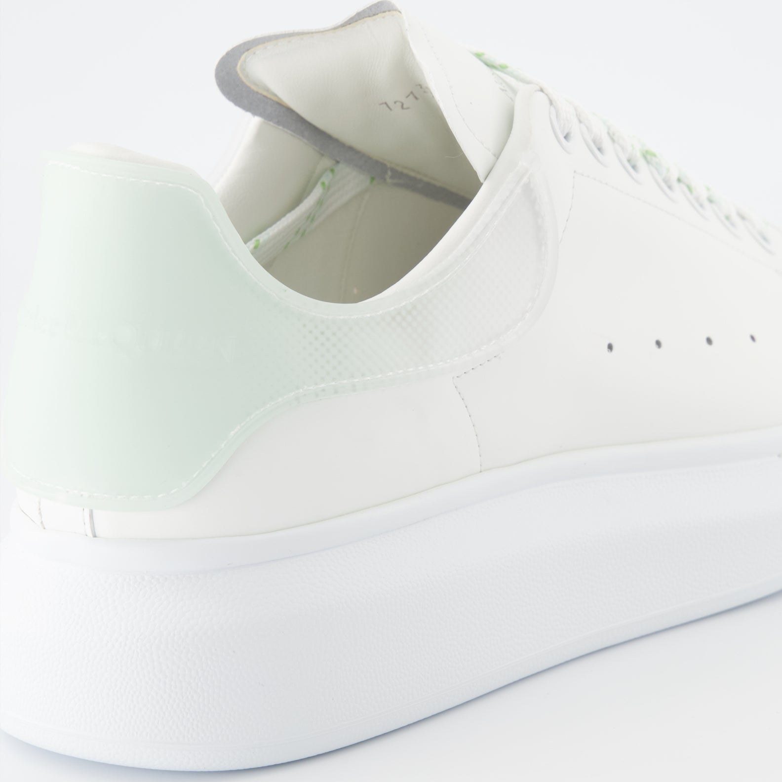 Tênis Baskets oversize Alexander McQueen Branco Homme
