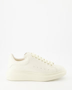 Baskets Baskets oversize Alexander McQueen Beige Homme