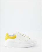 スニーカー オーバーサイズスニーカー Alexander McQueen 黄色 女性