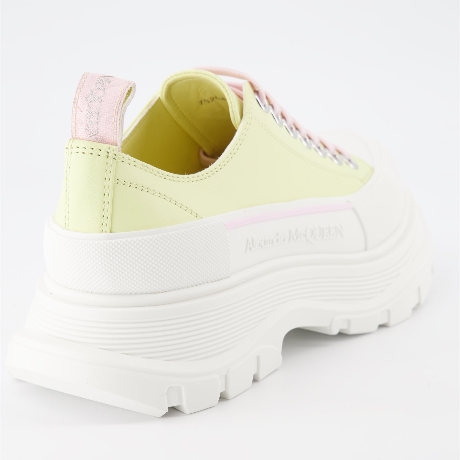 Sneaker Baskets Tread Slick Alexander McQueen Gelb Femme