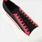 Boots and ankle boots Tread Slick Sneakers Alexander McQueen Black Man