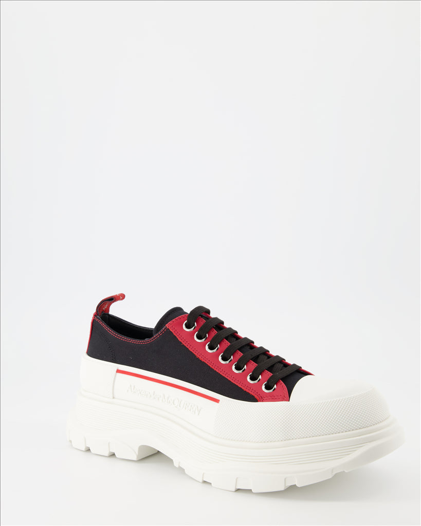 Boots and ankle boots Tread Slick Sneakers Alexander McQueen Black Man