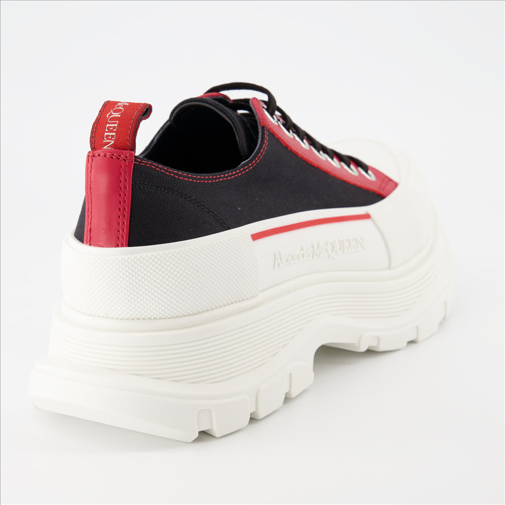 Boots and ankle boots Tread Slick Sneakers Alexander McQueen Black Man