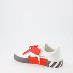 Sneaker Baskets Vulcanized Off-White Weiß Homme